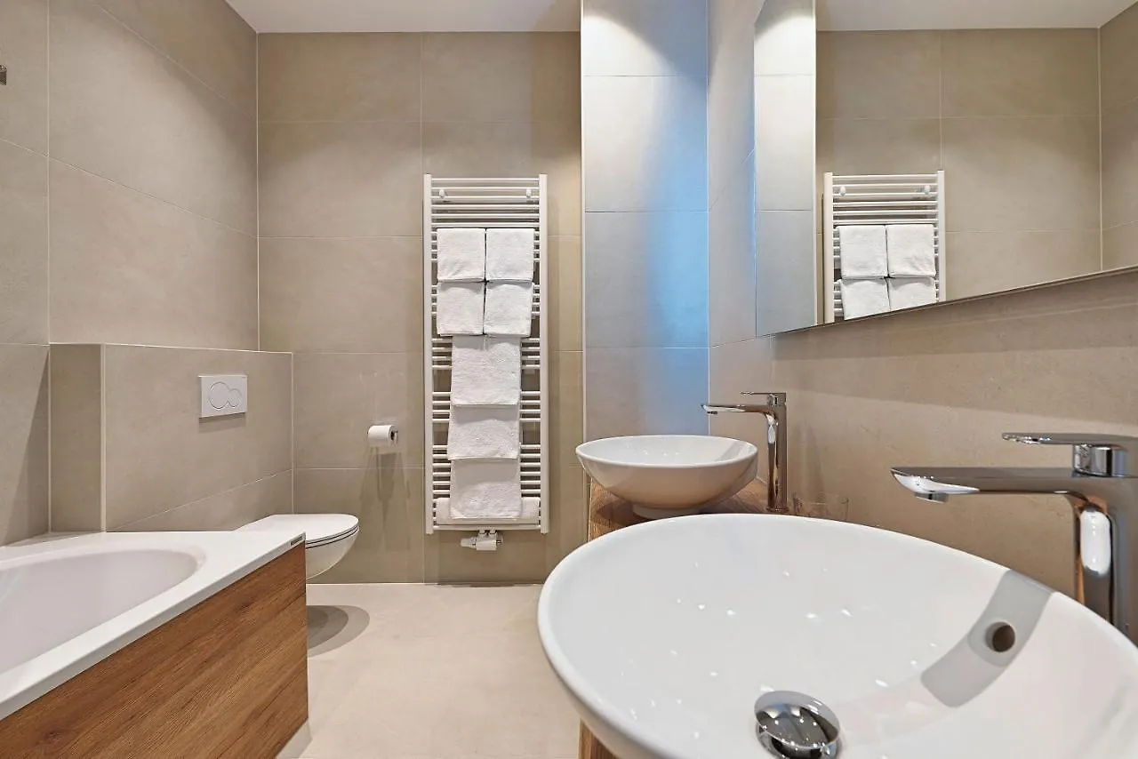 Apartments Theobaldgasse - Exclusive Opportunity Since Construction Close By Vienna 0*,