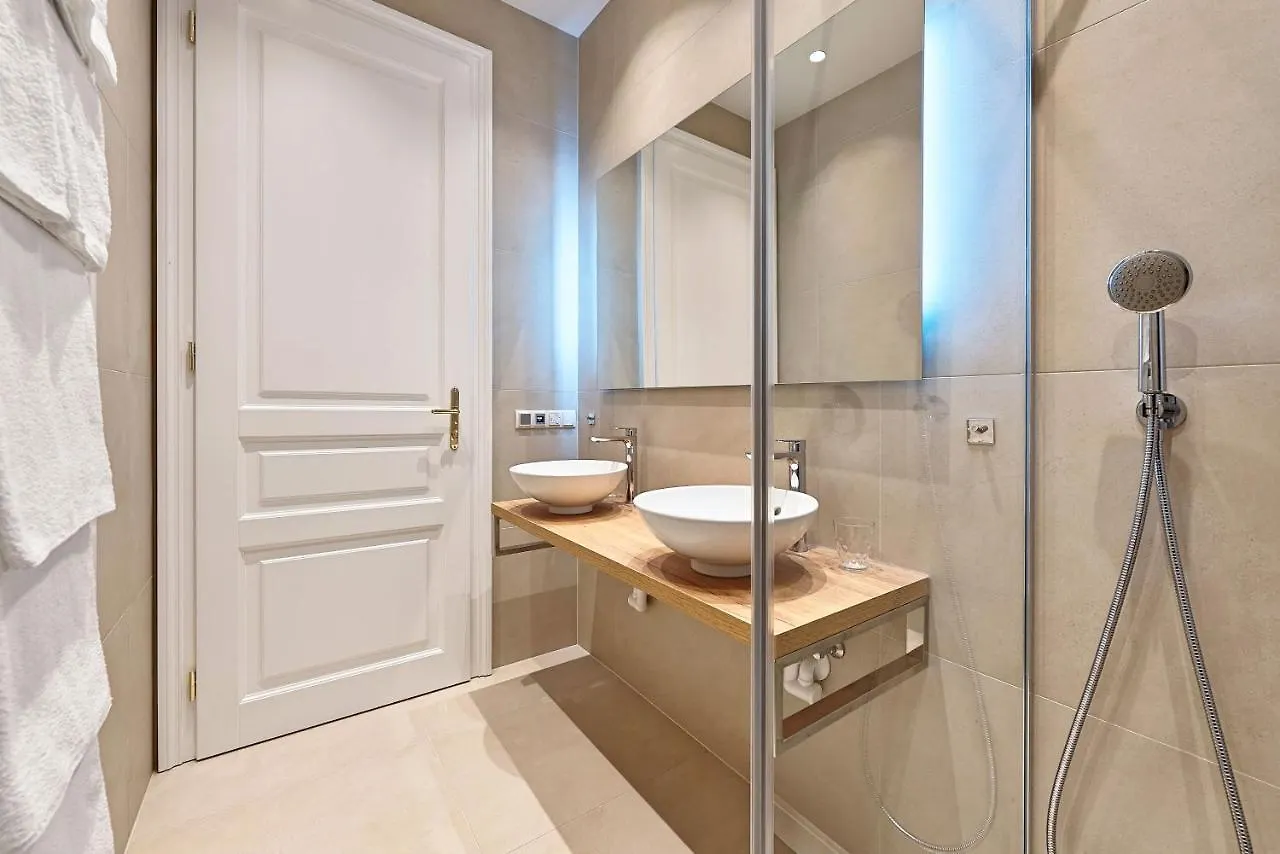 Apartments Theobaldgasse - Exclusive Opportunity Since Construction Close By Vienna